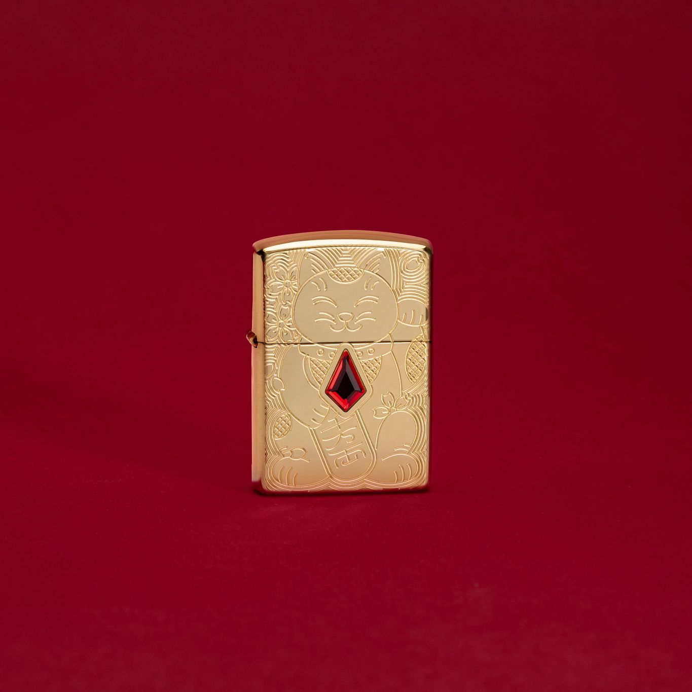 Lucky Cat Design Armor High Polish Brass Pocket Lighter